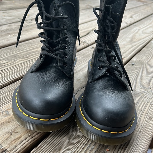 Dr Marten woman boot leather - Picture 7 of 8